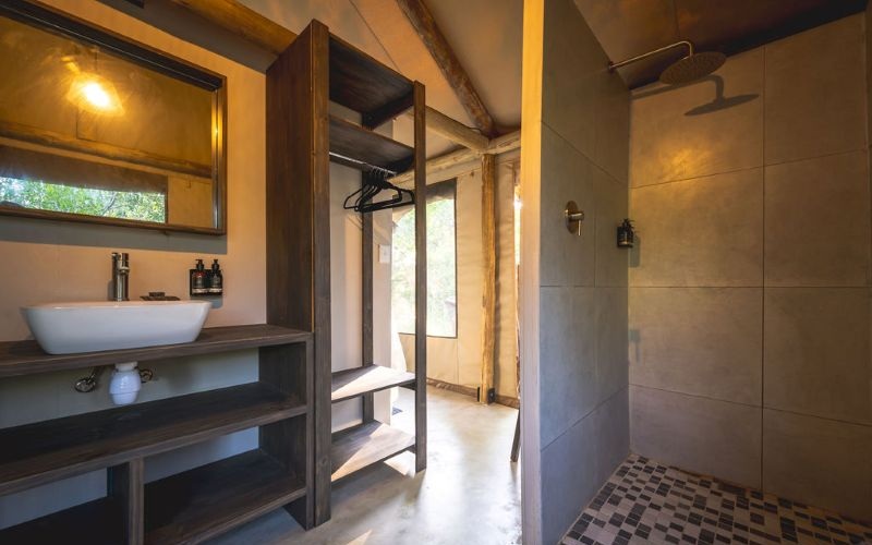 Nkuwa Wilderness Camp 7